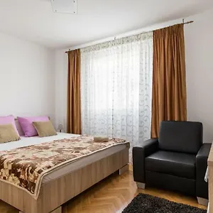 Guest house Deluxe Manuela With Balcony Center, Split